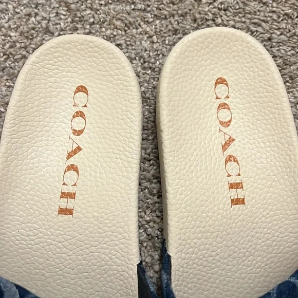 NEW Coach logo  slides demin slipper size 9 B - Picture 4 of 10